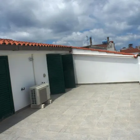 Ampio